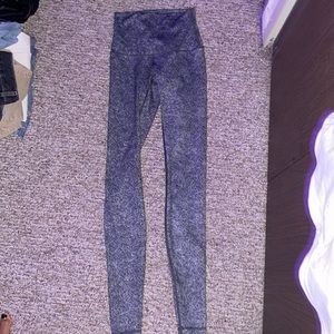 Lululemon wunder train leggings - size 2
